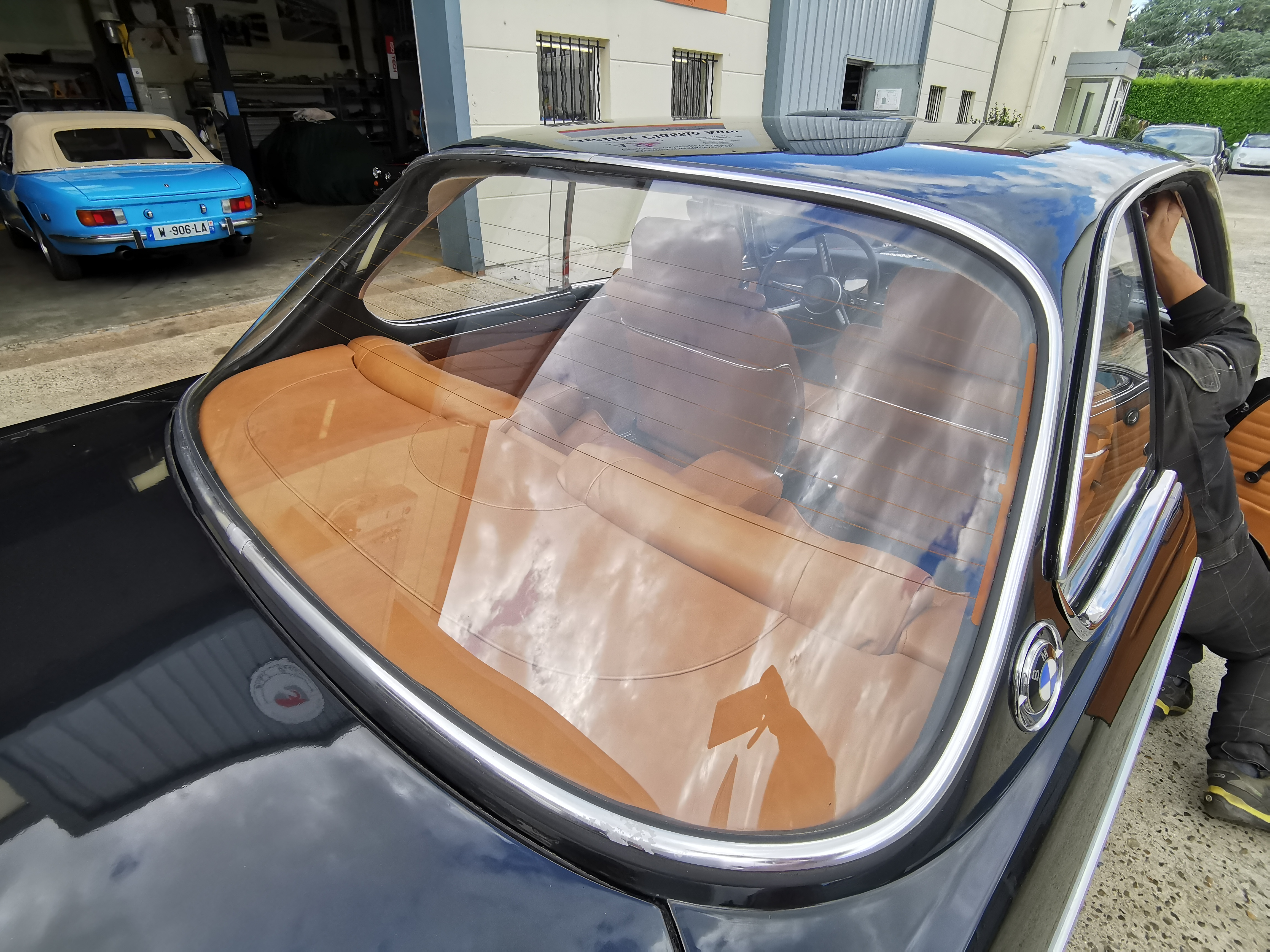 Ciel de toit de voiture